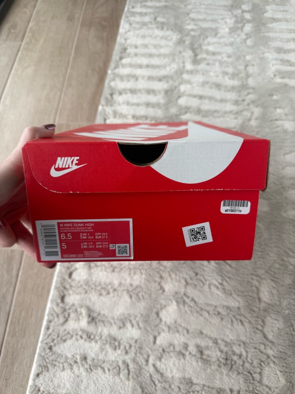 Women’s Nike Dunk High - Picture 2 of 7